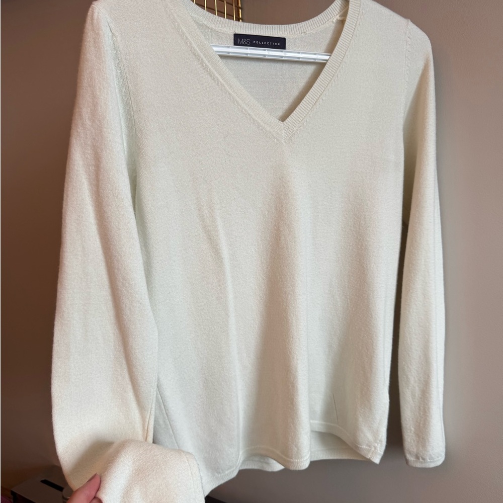 Women's Cream V Neck Soft Sweater